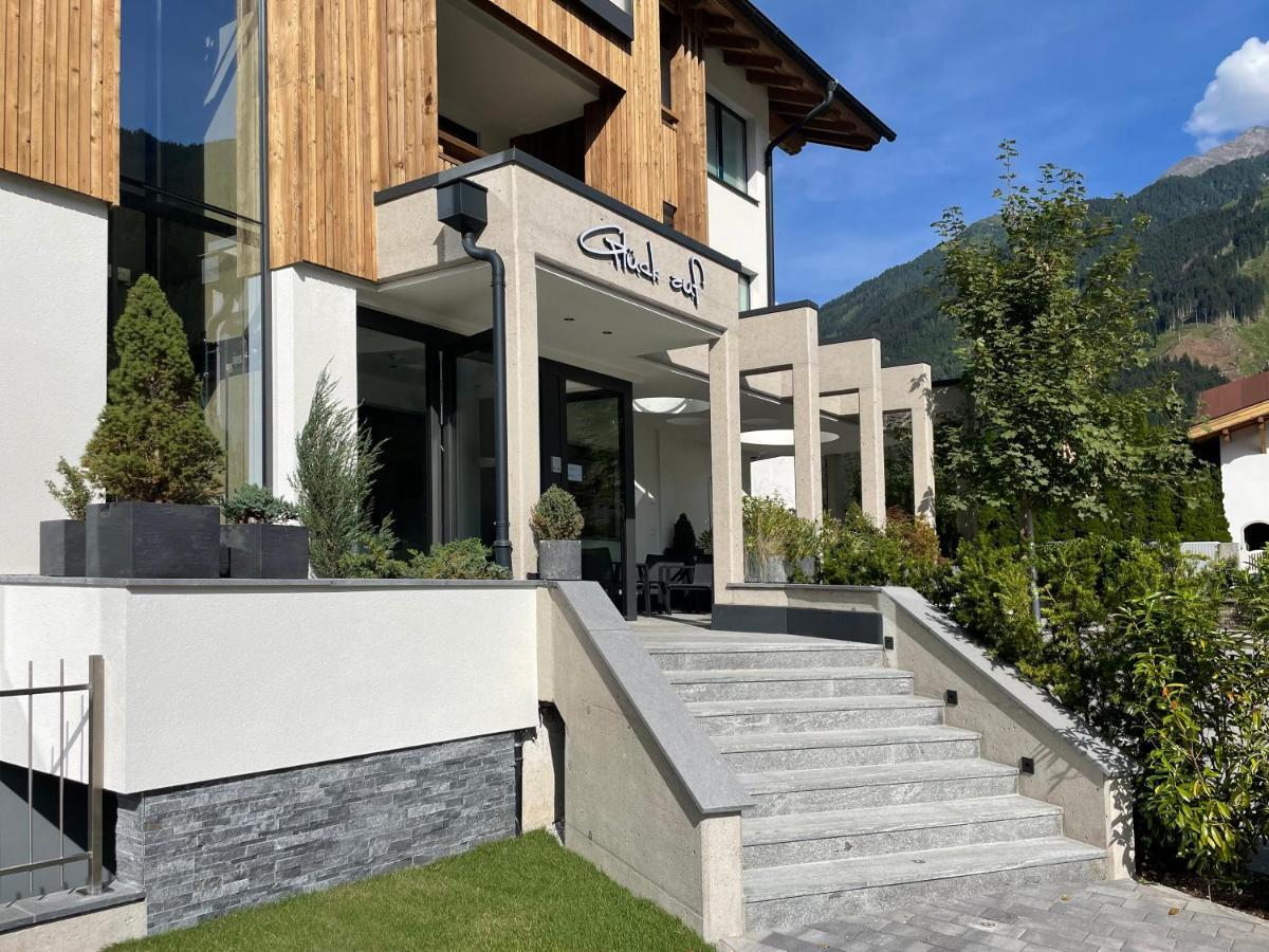 Hotel & Suites Glueck Auf Mayrhofen Exterior foto